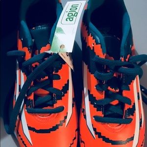 Adidas Messi cleats 10.3